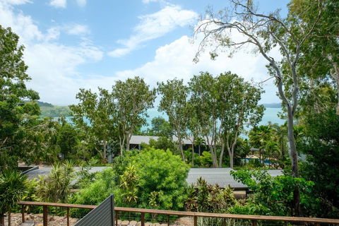 Sunset Waters Apartments - Tourism Townsville 2