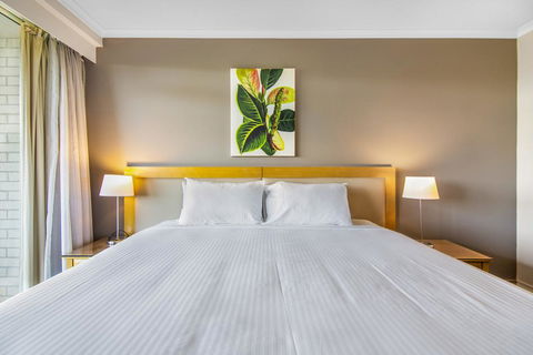 Super Convenient Apartment With Garden Views - Tourism Townsville 1