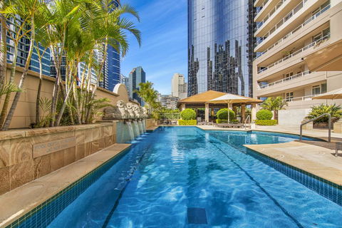 Super Convenient Apartment With Garden Views - Tourism Townsville 2