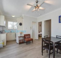 Surf Side Palms 12 - Tourism Townsville