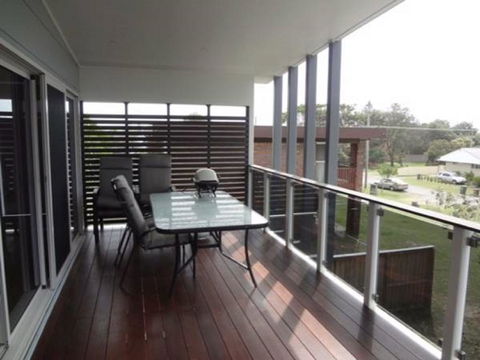 Surfmist - Tourism Townsville 2