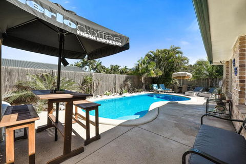 Sweetbrush Place - Tourism Townsville 0