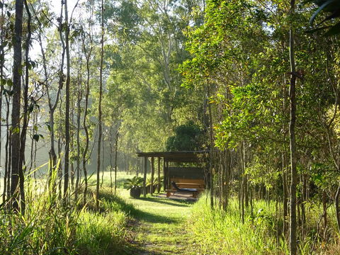 Sweetwater Lodge - Tourism Townsville 3