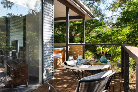 Swiss Mt Villa 2 - Tourism Townsville 3