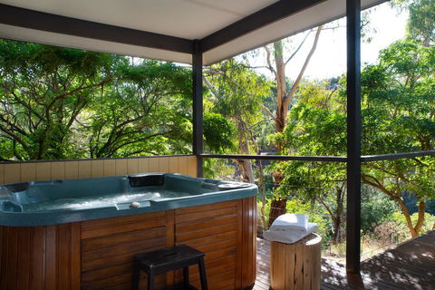 Swiss Mt Villa 2 - Tourism Townsville 0