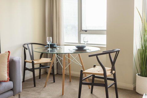 Sydney CBD 1 Bedroom Self-Contained Apartment With Spectacular Sydney Harbour View (1312 BRG) - Tourism Townsville 3