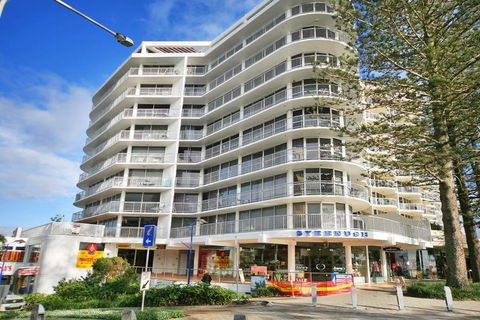 Syrenuse Apartments - Tourism Townsville 3