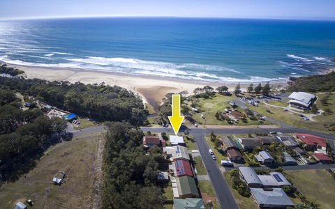 Tallowood Beachfront Cottage - Tourism Townsville 1