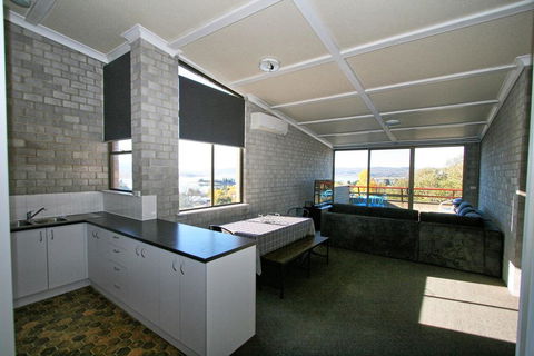 Tanderra 18/28 Park Road - Tourism Townsville 3