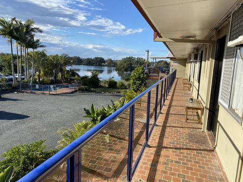 Taree Motor Inn - Tourism Townsville 1