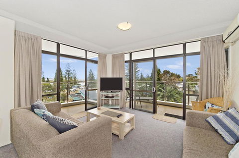 Tasman Towers 9, 3 Munster Street - Tourism Townsville 0