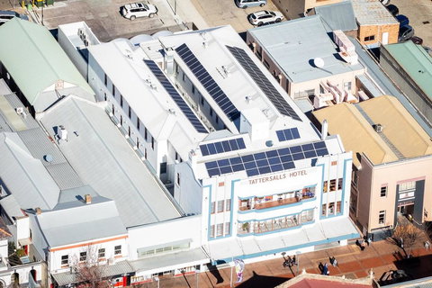 Tattersalls Hotel - Tourism Townsville 2