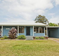 Tea Tree Cottage - great yard for pets and kids - Tourism Townsville