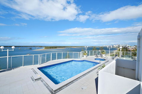 The Atrium Resort - Tourism Townsville 2