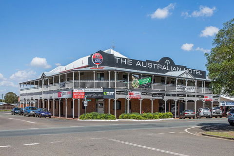 The Australian Hotel Murgon - Tourism Townsville 0