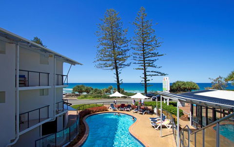 The Beach Retreat Coolum - Tourism Townsville 0