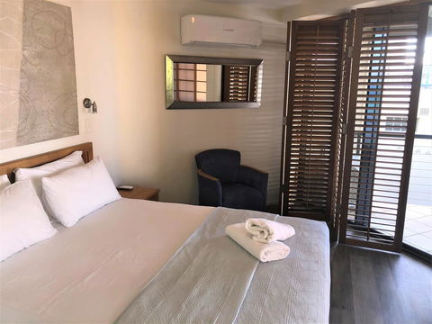 The Beach Retreat Coolum - Tourism Townsville 3