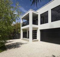 Pearl Hawley Beach - Tourism Townsville