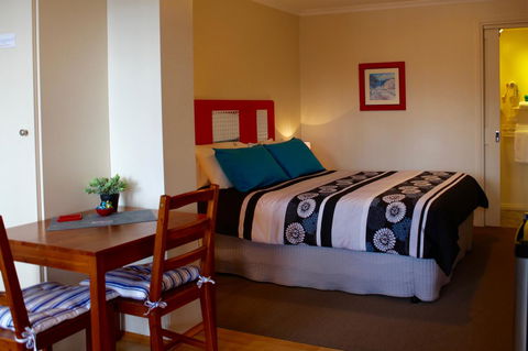 Sails On Port Sorell Boutique Apartments - Tourism Townsville 10