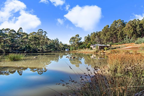 Naivasha Cottage - Tourism Townsville 1