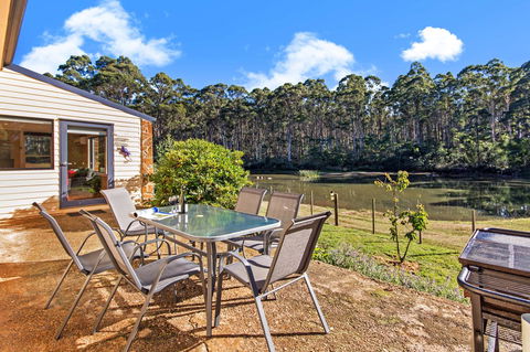 Naivasha Cottage - Tourism Townsville 0