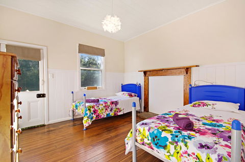 Naivasha Cottage - Tourism Townsville 9