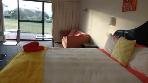 Diamond Island Resort - Tourism Townsville 25