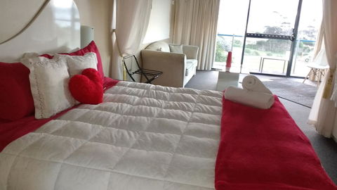 Diamond Island Resort - Tourism Townsville 38
