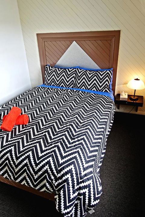 Diamond Island Resort - Tourism Townsville 14