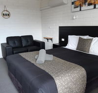 Anchor Wheel Motel - Tourism Townsville