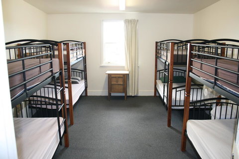 Arthouse Hostel - Tourism Townsville 20