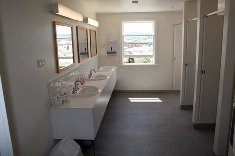 Arthouse Hostel - Tourism Townsville 26