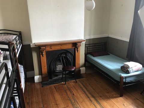 Arthouse Hostel - Tourism Townsville 17