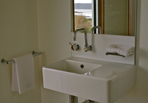 Cloudy Bay Beach House - Tourism Townsville 20