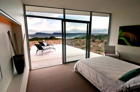 Cloudy Bay Beach House - Tourism Townsville 22