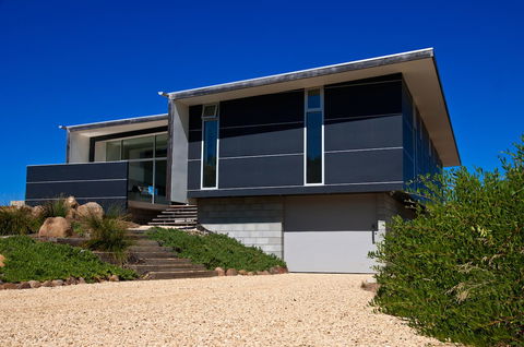 Cloudy Bay Beach House - Tourism Townsville 2