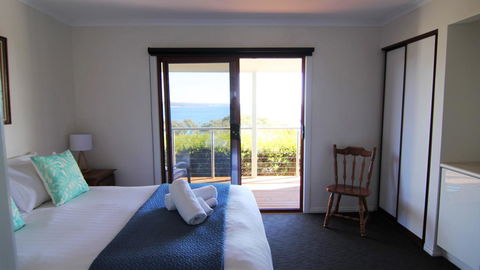 DOLPHIN LOOKOUT COTTAGE - Amazing Views Of The Bay Of Fires - Tourism Townsville 13