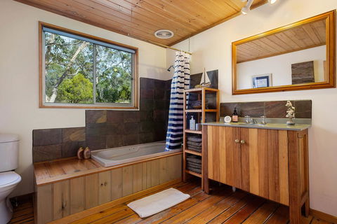 Mandala Bruny Island - Tourism Townsville 13