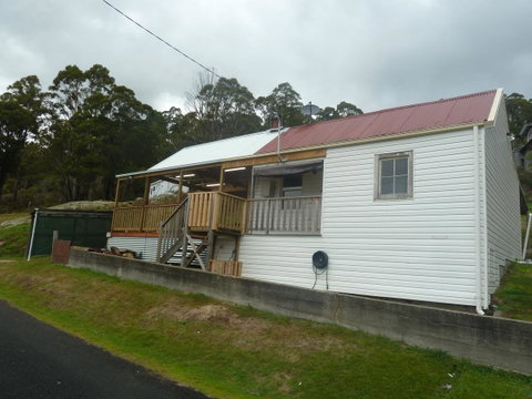 Riders Hut - Derby - Tourism Townsville 0