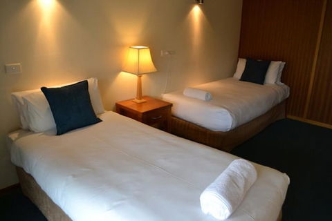 Point Lonsdale Guest House - Tourism Townsville 8