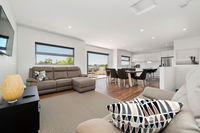 Book Dromana Accommodation Vacations Tourism Townsville Tourism Townsville