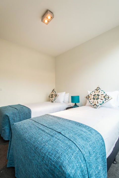 The Waverley International Hotel - Tourism Townsville 37