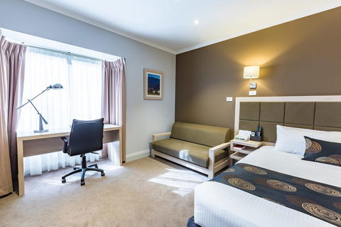 The Waverley International Hotel - Tourism Townsville 15