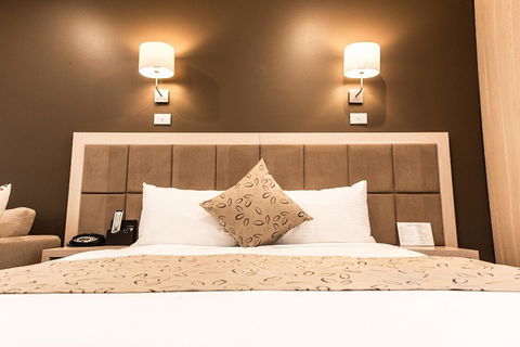 The Waverley International Hotel - Tourism Townsville 19