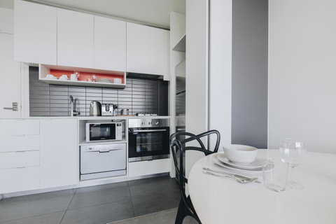 Mono Apartments On Franklin Street - Tourism Townsville 19