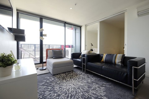 Mono Apartments On Franklin Street - Tourism Townsville 0