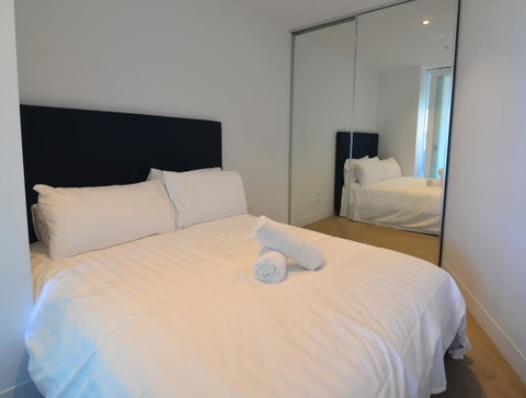 Mono Apartments On Franklin Street - Tourism Townsville 31