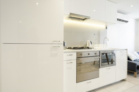 Mono Apartments On Franklin Street - Tourism Townsville 13