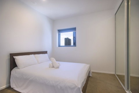 Mono Apartments On La Trobe Street - Tourism Townsville 8