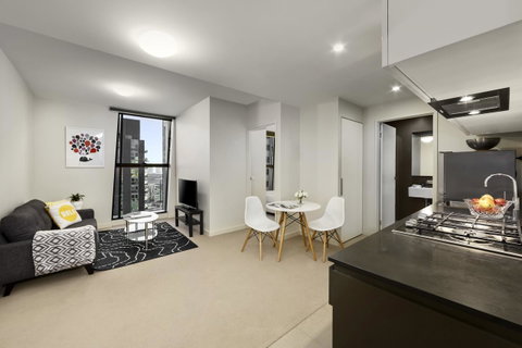 Winston Apartments - Tourism Townsville 27